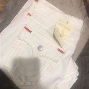 Brand New True Religion Jean Size 32 😍
